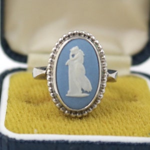 Vintage Sterling Silver Wedgwood Ring Light Blue Jasper Cameo Boxed US Size 6 UK Size L 1/2