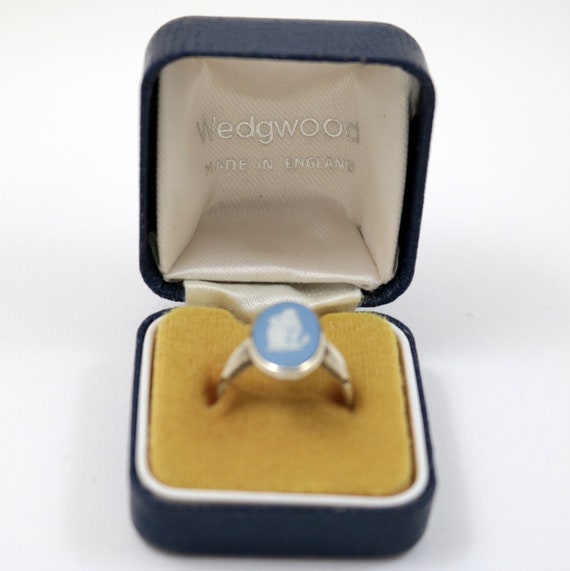 Vintage Wedgwood Ring Sterling Silver Light Blue Jasp… Gem