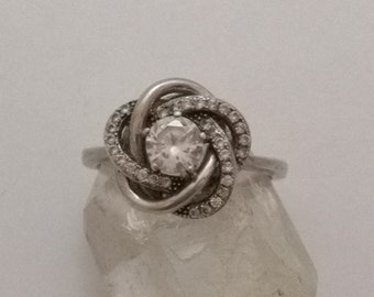 Vintage IBB 925 Sterling Silver Cubic Zirconia Love Knot Ring Size 6 or L 1/2