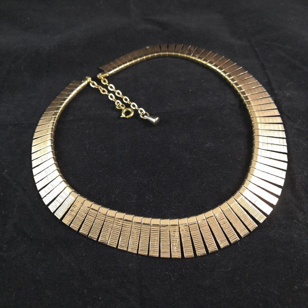 Vintage Goldtone Cleopatra Style Collar Necklace Adjustable 16 - 17.5 inches