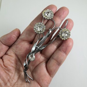 Vintage Chrome Tone Paste Flower Spray Brooch Large Pin 3.5 inches 9 cm