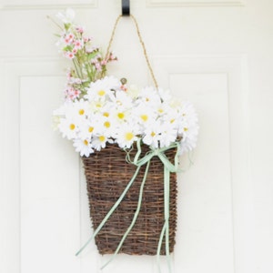 Wall Basket with yellow and white daisies Spring Decor Summer decor Front door decor image 5