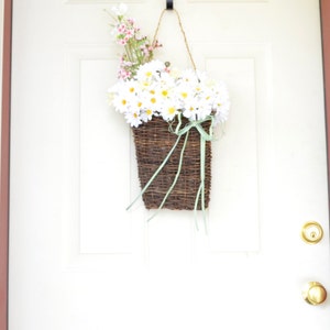 Wall Basket with yellow and white daisies Spring Decor Summer decor Front door decor image 4