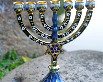 ヴィンテージ真鍮製メノーラー：ユダヤ教の燭台、7本の枝 - Etsy 日本