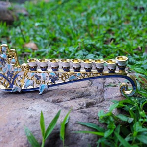 Sapphire Leaf Hanukkiah | Horizontal Menorah | 9-Candle Holder | Blue and Gold Design | Hanukkah Gift | Jewish Home Decor
