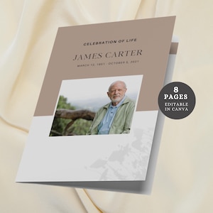 Op de afbeelding: Een gevouwen herdenkingskaart met een foto van een man in een groene jas. De kaart heeft een bruin en wit ontwerp met de tekst "CELEBRATION OF LIFE" en "JAMES CARTER" met data. De kaart is 8 pagina's en bewerkbaar in Canva.