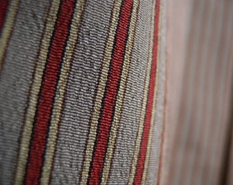 Vintage haori S940, grey and wine red, silk, shibori