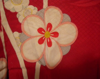 Vintage kimono S2713, red silk