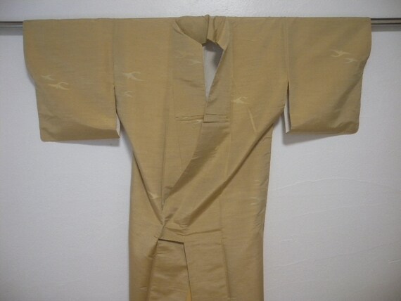 Vintage Kimono S 2973, Wheat Colored, Silk - Etsy