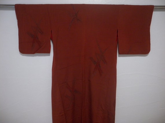 Vintage kimono S2751, brick red silk - image 6