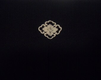 Haori vintage LS 2004, seda de color negro