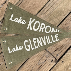 CUSTOM Lake Pennant - GREEN canvas