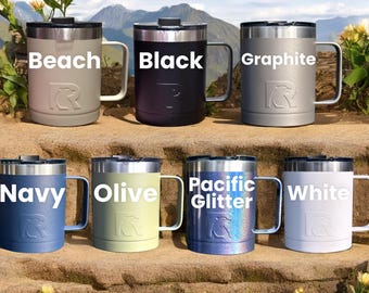 RTIC - Taza de viaje de café de 12 oz grabada con láser personalizada - ¡Elige un color!