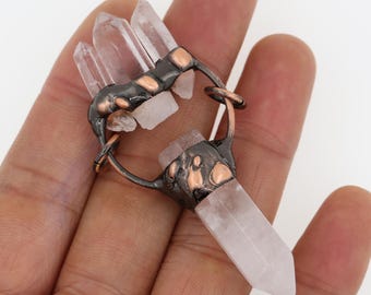 Raw Clear Crystal Quartz Terminated Point Pendant,QUARTZ Column Pendant Point,Welded Antique Bronze Big Hoop Crystal Quartz Jewelry Pendants