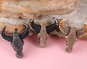 Tribal Rhinestone Pave Antique Exaggerated Buffalo Cattle Skull Pendant,Boho Hip Hop Bull Head Charm For Necklace Backpack Charm DIY Jewelry