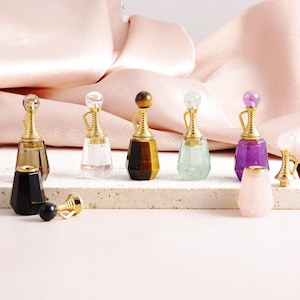 18K Gold Plated Natural Crystal Quartz Perfume Bottle Pendant, Octagonal Long Bottle Neck Essential Oil Diffuser Vial Necklace Bottle Charms