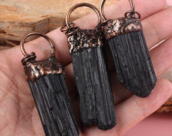 Antique Copper Solder Raw Natural Black Tourmaline Pendant,Antique Copper Plated Loop Healing Jet Stone Charms for Necklace Making Findings