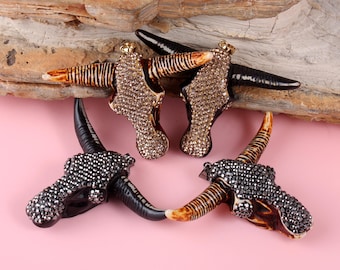 Tribal Rhinestone Pave Antique Buffalo Cattle Skull Pendant,Boho Resin Longhorn Cattle Skull Charm For Necklace Backpack Charm DIY Jewelry