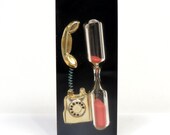 Retro Lucite Telephone Timer Gold Rotary Phone and Hourglass in Acrylic 3 Minute Pink Sand Timer