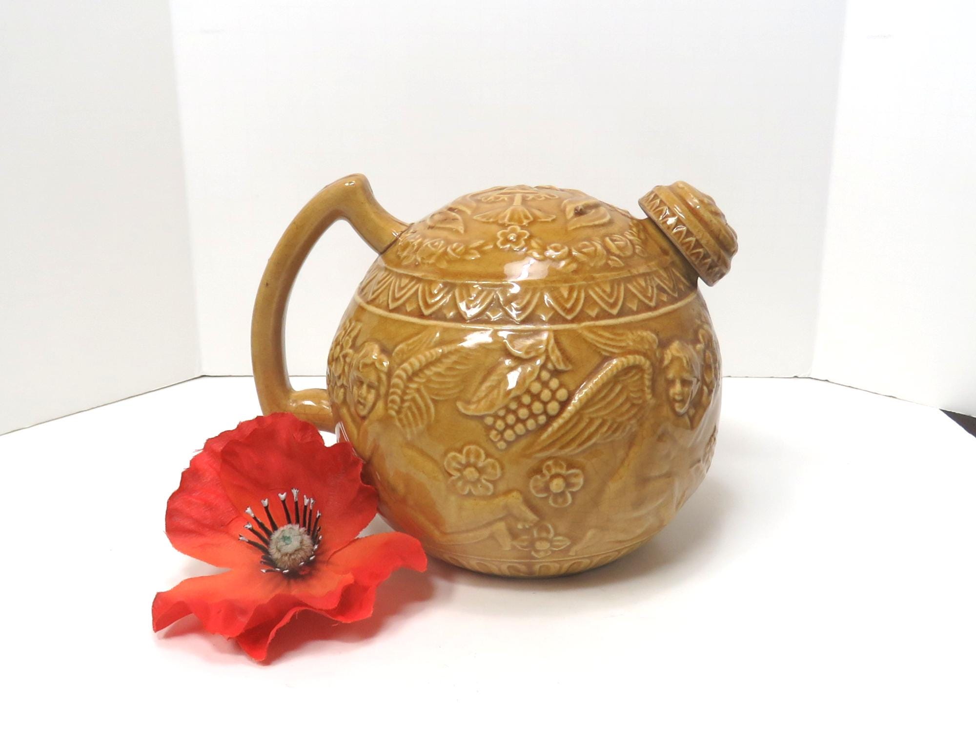 Japanese Water Jug - Etsy