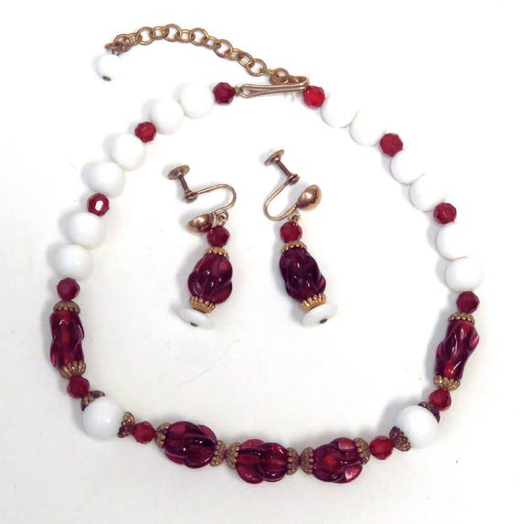 Glass Bead Necklace & Earrings Set/ Vintage Milk … - image 2