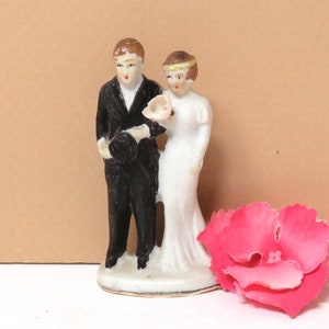 Antique Bride & Groom Cake Topper /1930 Ceramic Bisque Wedding Couple/ Small Vintage Figurine image 1