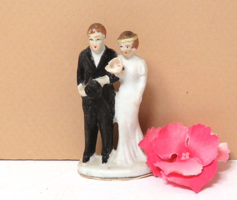 Antique Bride & Groom Cake Topper /1930 Ceramic Bisque Wedding Couple/ Small Vintage Figurine image 1