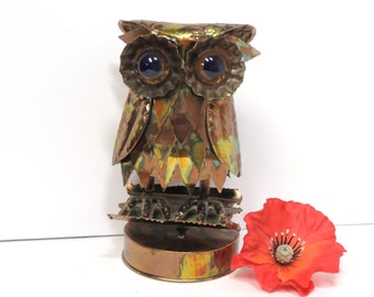 Brutalist Owl Music Box Metal Sculpture/ Vintage Retro Big Eyes Bird / Plays "Strangers In The Night"