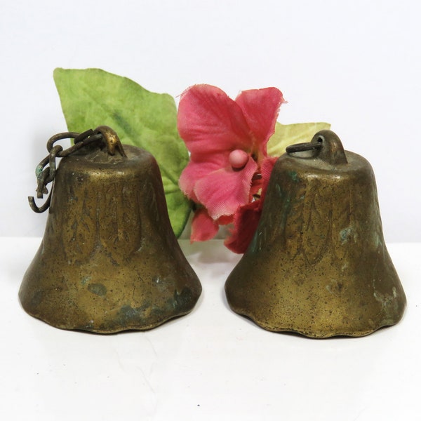 Vintage Brass Bell- Shaped Pulls/  Antique Handles for Ceiling Light Cord, Curtain, Drapes