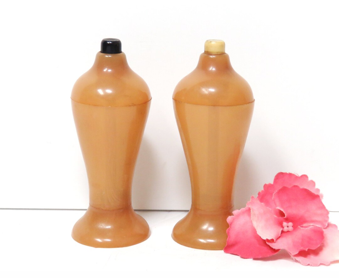 Carvanite Push Button Salt and Pepper Set / Vintage Amber Celluloid ...