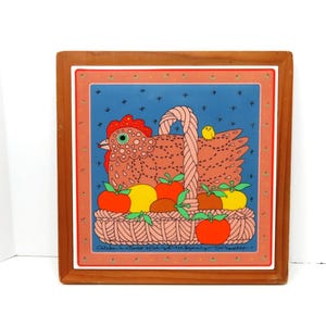 Taylor & NG &quot;Chicken in a Basket&quot; Tile/ Farmhouse Hen Trivet or Wall Hanging/ Vintage 1982 Wall Decor