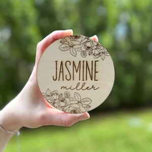 Engraved Wooden Baby Name Sign – Floral Nursery Decor