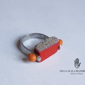 Pivoting Bead Ring - Size 7