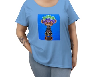 Colorful Queen # 2 Women's Curvy Tee