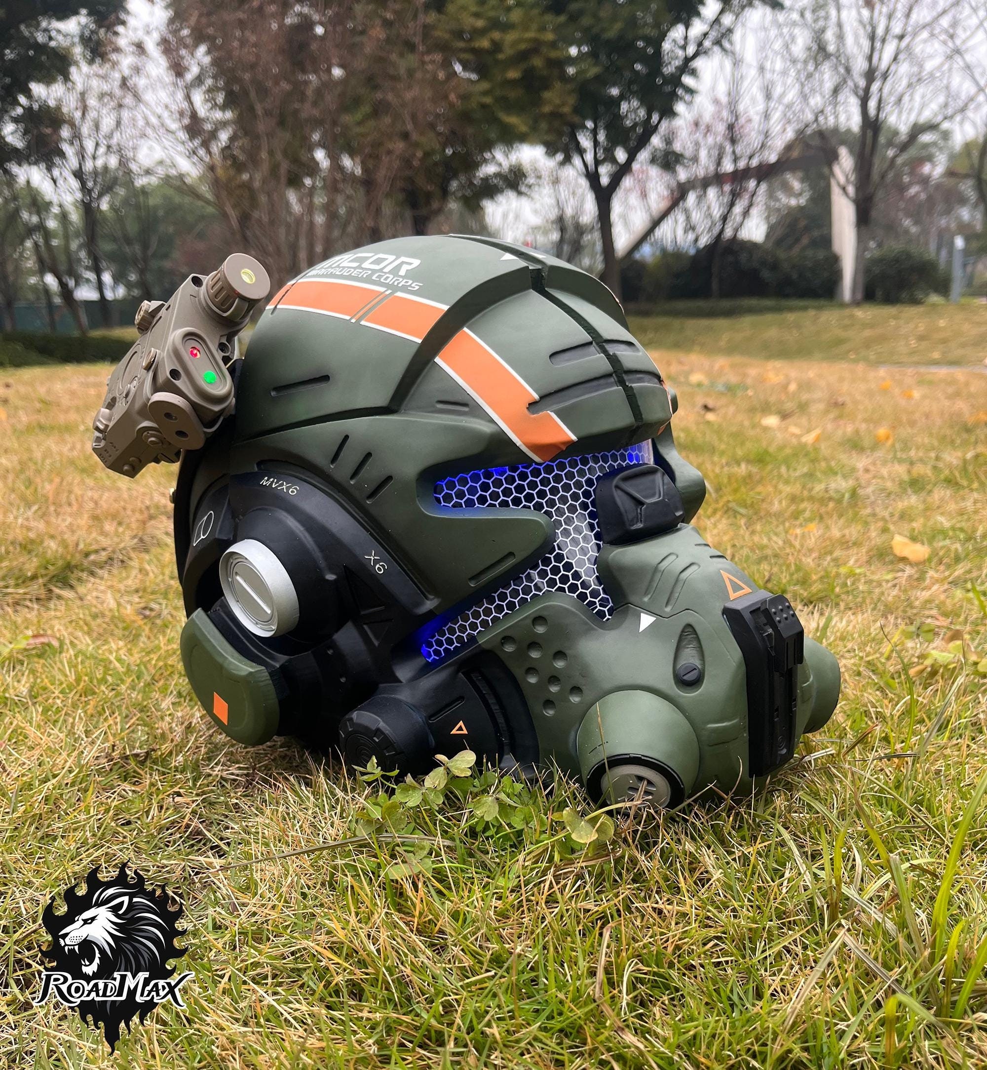 Titanfall helmet - Etsy 日本