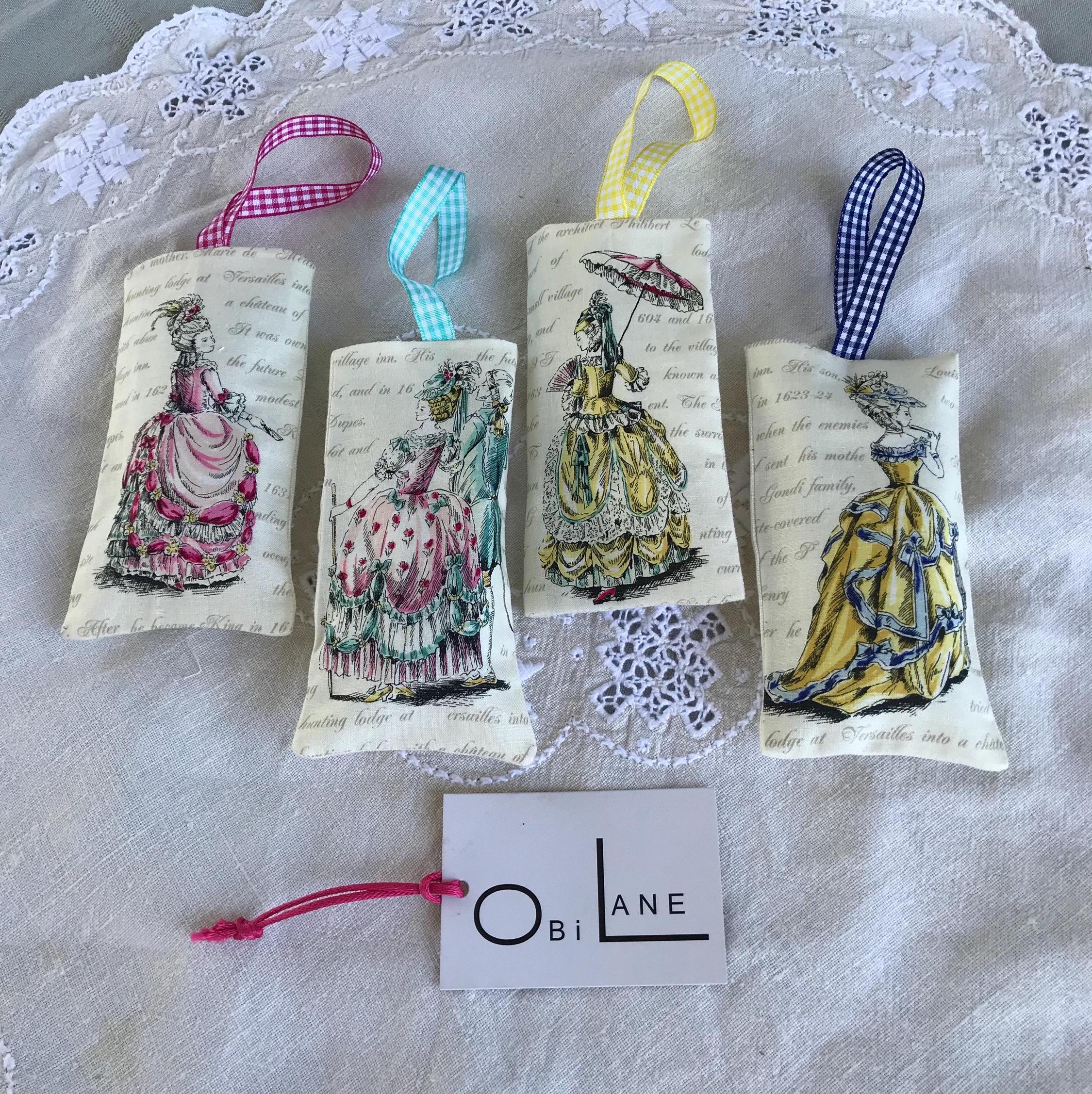 Coconut Palm Frond Weaving ペーパーバッグ　中古本 セール】アニマル刺繍ペーパーバッグ（かごバッグ）｜COOCO