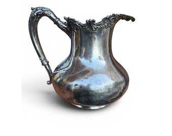 Silver-Plated Water Pitcher Vase Reed & Barton 465 Ornate Lip And Handle