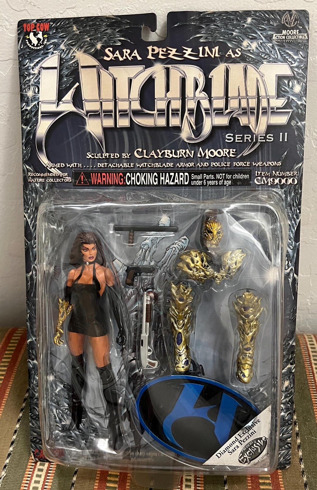 Witchblade Sara Pezzini Action Figure 1999 Series 2 Diamond Witchblade Sara Pezzini Action Figure 1999 Series 2 Diamond