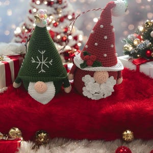 Ornamento di Natale all'uncinetto, elfo di Natale all'uncinetto, gnomo di Natale, decorazioni natalizie per la casa, ornamento di pino, gnomi di peluche amigurumi