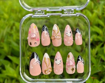 10 pieces Snoopy Nails Cute Nails Girly Nails Press On Nails Reusable Nails Vacation Nails