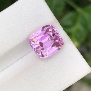 7.15ct Soft Pink Violet Kunzite Gemstone | Healing & Jewelry Stone | Square Cushion Cut