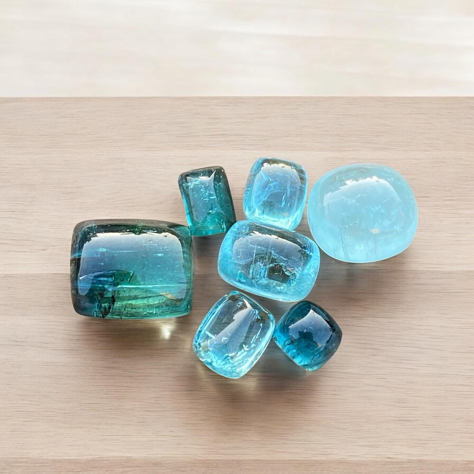 33.30カラット天然マルチブルーシェードトルマリンカボション