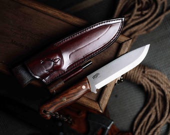 Handmade Bushcraft Knife: Scandi Grind, N690 Stainless Steel, Walnut Wooden Handle, Fixed Blade