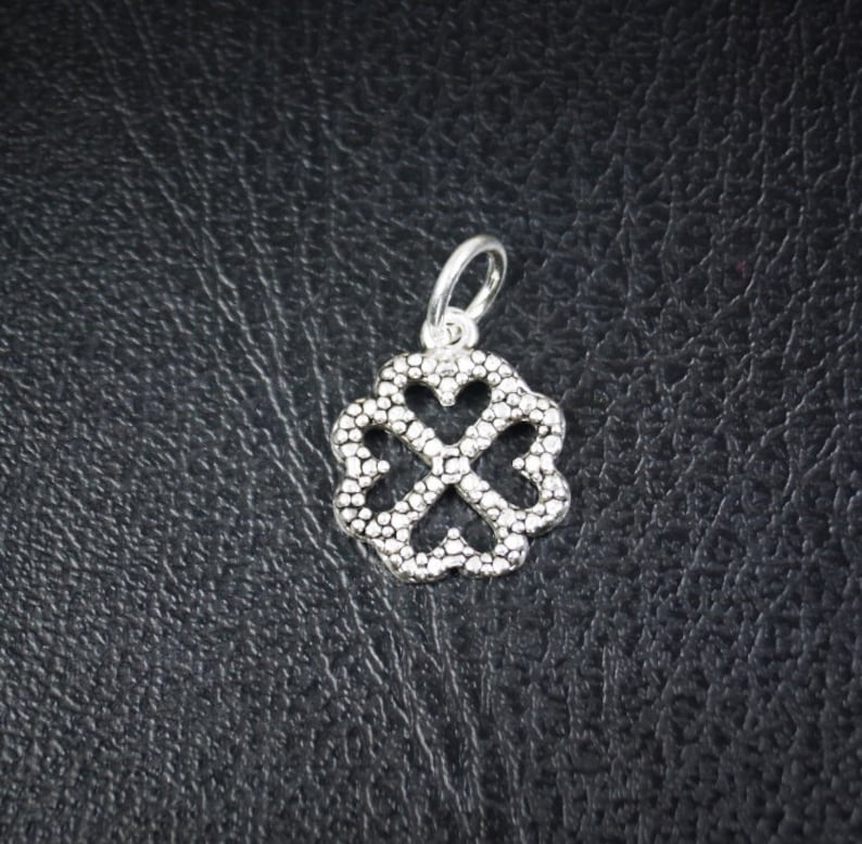 600-023SS Clover Charm Sterling Silver-