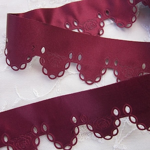 1YD Burgundy Scalloped Satin Rose Embossed Ribbon Trim Costume Dress Clothing Hat Couture Junk Journal Quilt Fairy Craft Embellishment