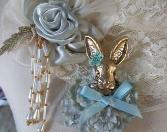 Wuli&baby Vintage Rhinestone Rabbit Brooches For Women Unisex Bunny Animal Offic