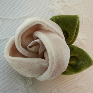 2 pc TAN Velvet Ribbon Rose Fabric Flower Floral Applique Garden Hat Bow Corsage Pageant Bridal Clothing Dress Accessory Embellishment