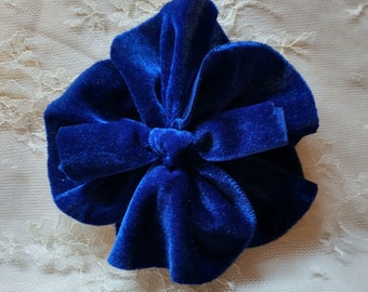 Blue Velvet Ribbon Rose Fabric Flower Floral Applique Garden Hat Bow Corsage Pageant Bridal Dress Lapel Pin Hair Accessory Embellishment