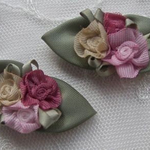 12 pc Handmade shabby chic boutique satin rosette rose flower applique green leaves baby bow barrette reborn doll