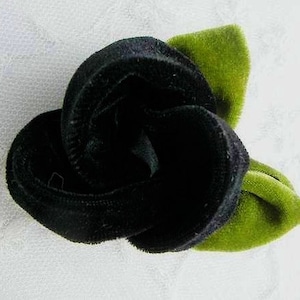 2 pc BLACK Rose Velvet Fabric Leaf Flower Baby Bow Hair Accessory Dress Sewing Bridal Couture Corsage Pillow Goth Home Decor Embellishment